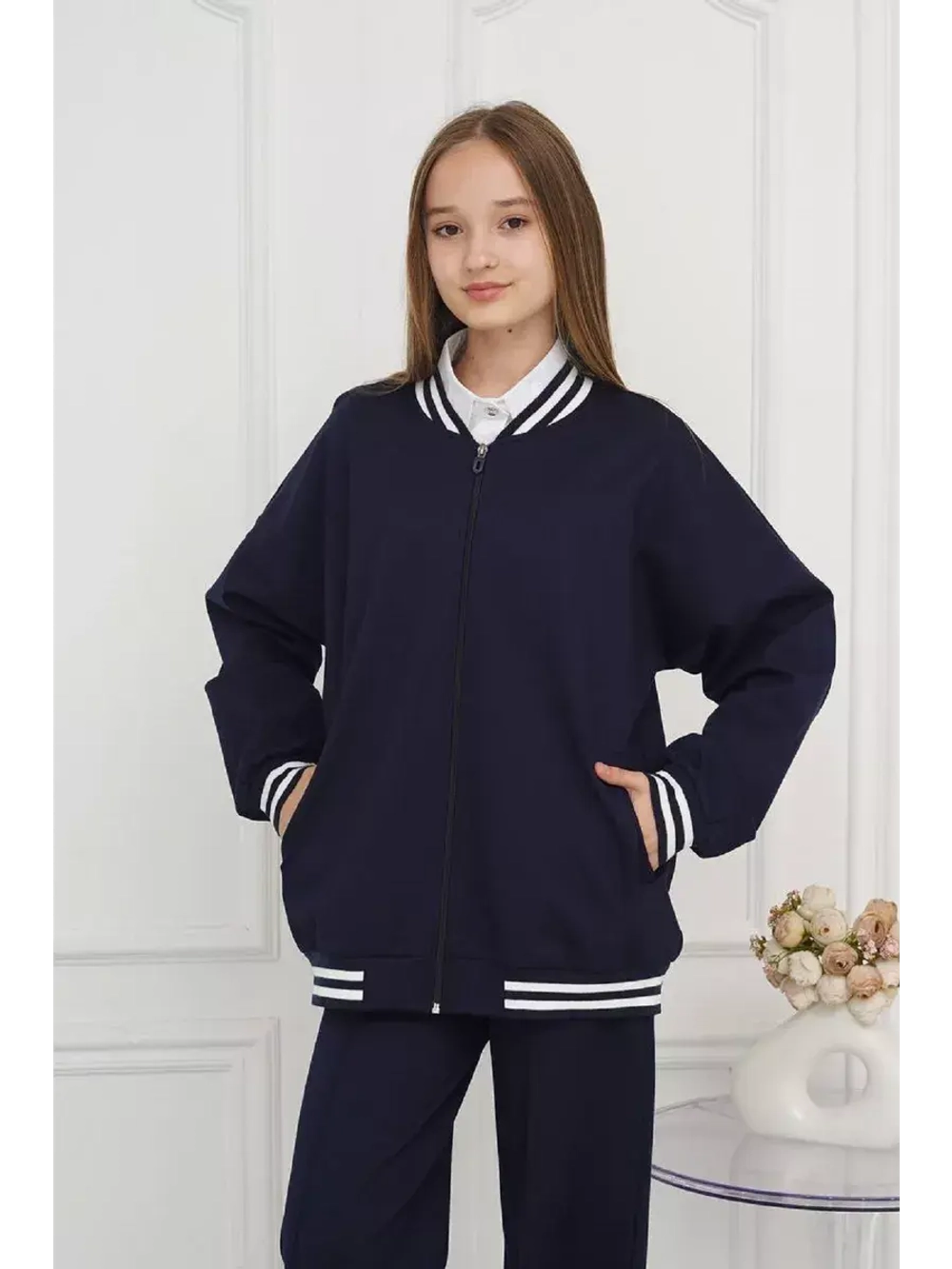 Бомбер школьный универсальный