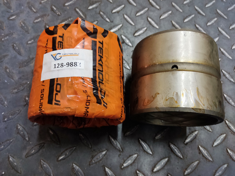 Втулка 128-9882