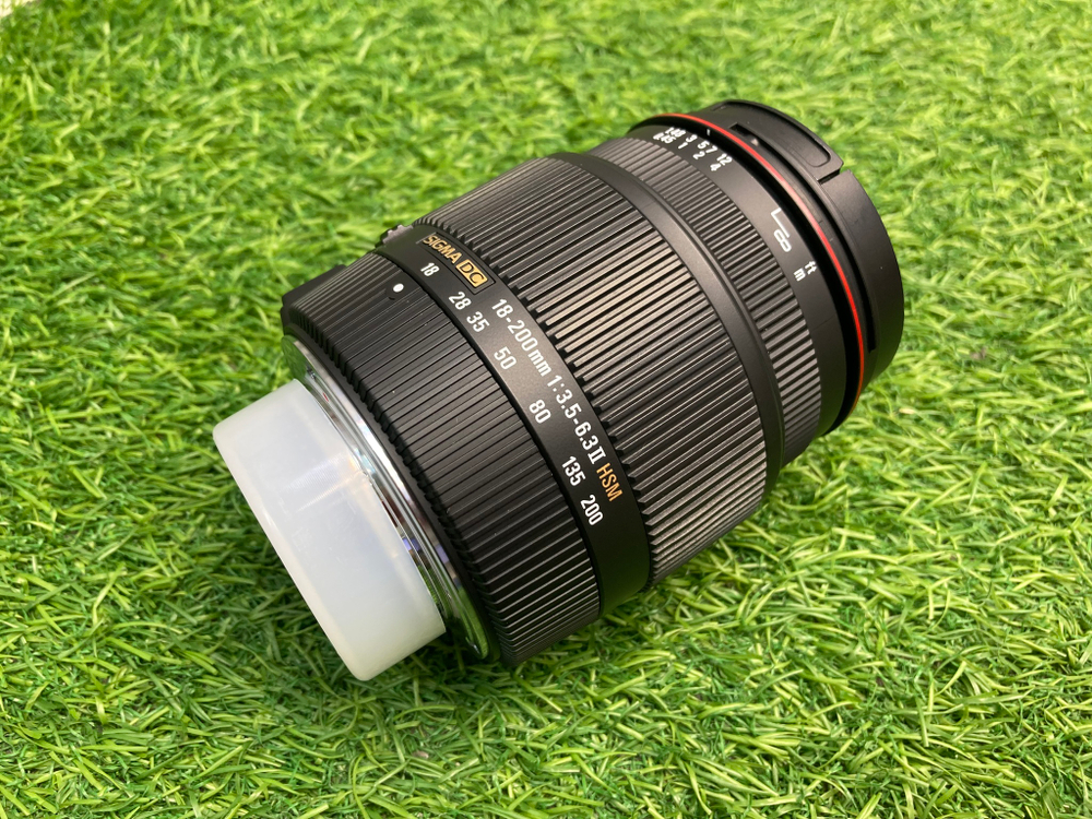 Sigma AF 18-200mm 3.5-6.3 II DC OS HSM Nikon F