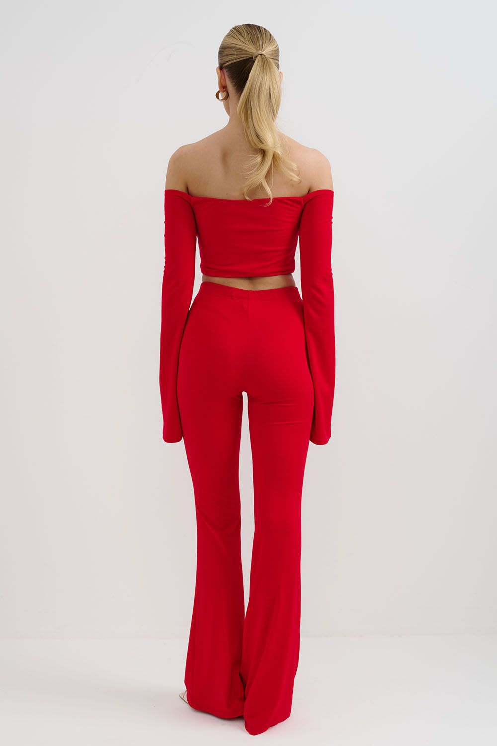 Леггинсы клеш из вискозы красного цвета