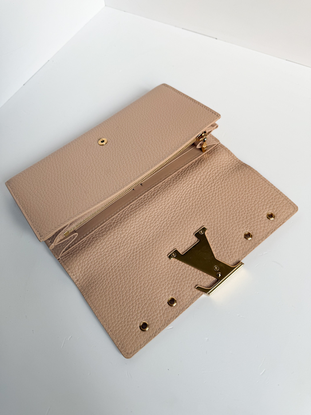 Кожаный кошелек Louis Vuitton