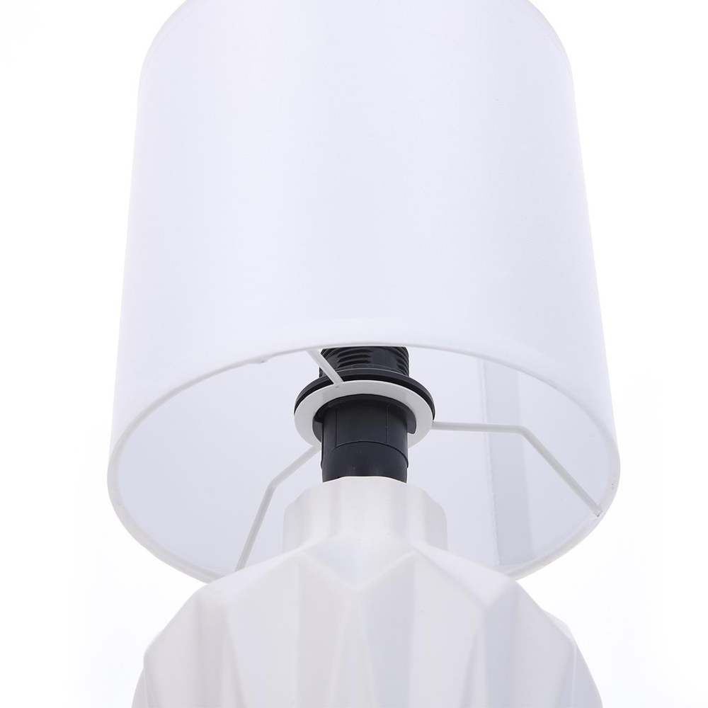 8226/1T MODERNI LN26 494 белый, керамика/текстиль Настольная лампа E14 1*40W 220V ORIGAMIA