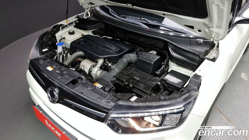 KG Mobility (Ssangyong) Very New Tivoli Бензин 1.5 2WD (02.2020)