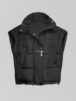 Жилетка объемная сзади удлиненная с карманами