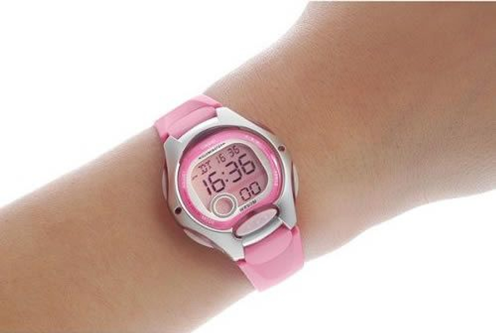 Женские наручные часы Casio LW-200-4B