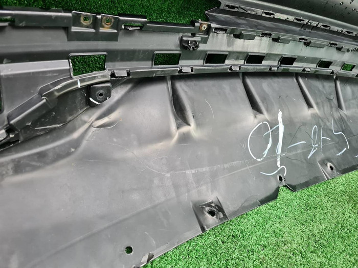 Бампер задний Hongqi E-HS9 (2020-н.в.)