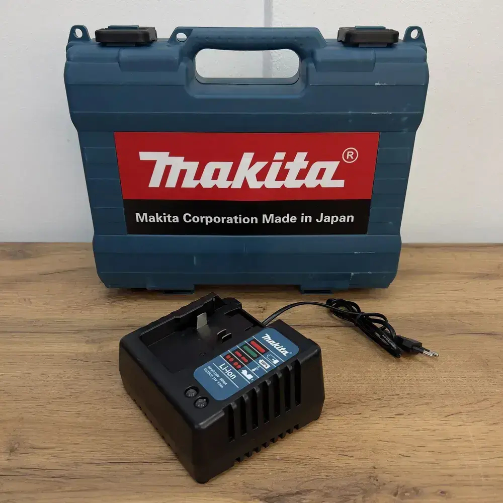 Гайковерт аккумуляторный Makita 350Н.м. , ударный, бесщеточный, 2 АКБ,1/2 дюйма