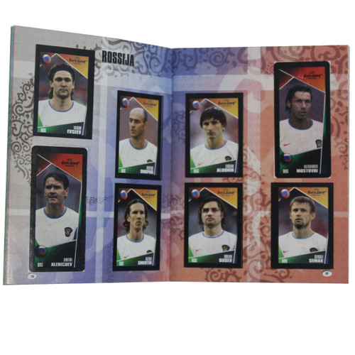 Почти заполненный альбом наклеек. PANINI Чемпионат Европы 2004. Мини альбом. Футбол. Не хватает 2 шт. из 252