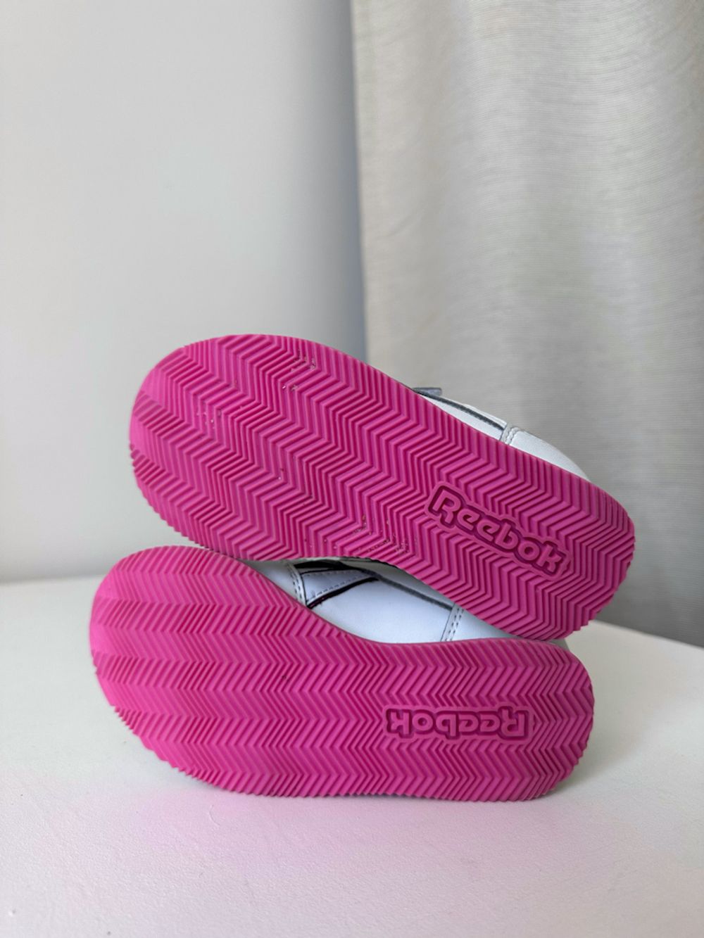 Кроссовки Reebok, 25