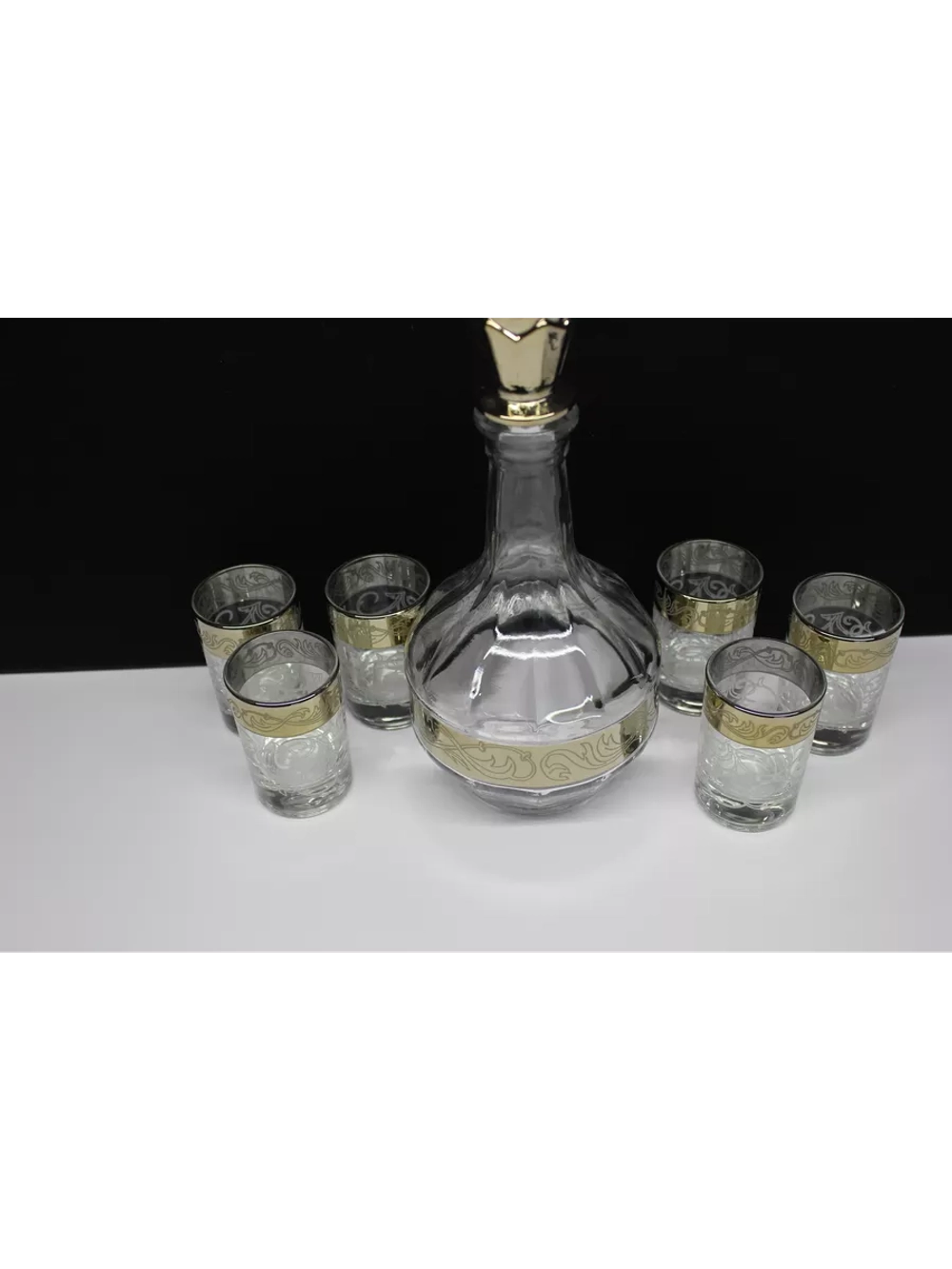 Набор графин и 6 стопок