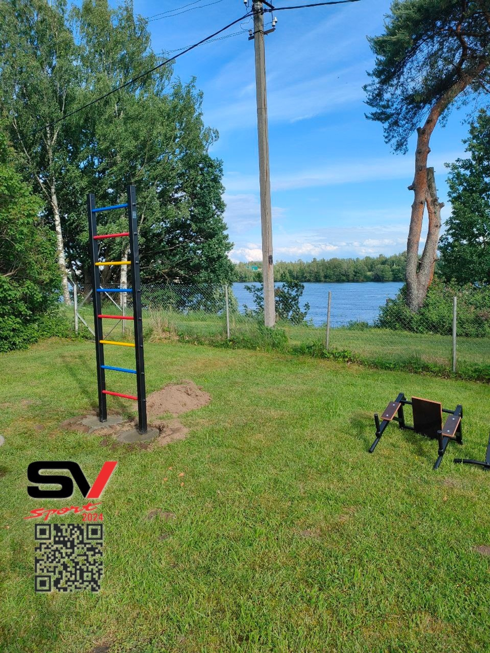 Монтаж уличной шведской стенки Sv Sport (2 вертикальных столба)