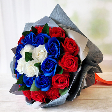 Мыльные розы букет в стиле Российского флага 27 штук