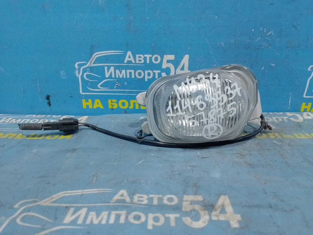 Туманка правая NISSAN GLORIA 2001-2004