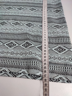 Платье H&M с орнаментом 42 размер