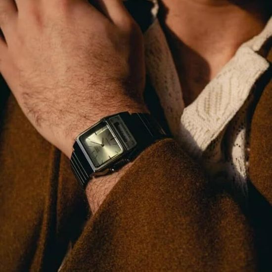 Электронные наручные часы Casio AQ-800ECGG-3AEF