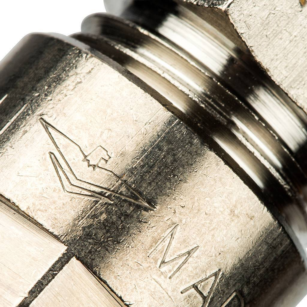 Муфта с наружной резьбой  Prandelli 16x2,0х1/2"