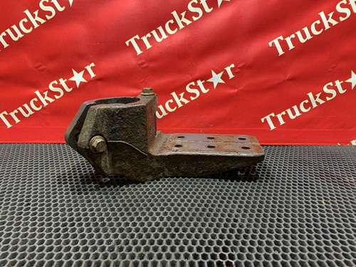 Кронштейн заднего стабилизатора левый 2019г.