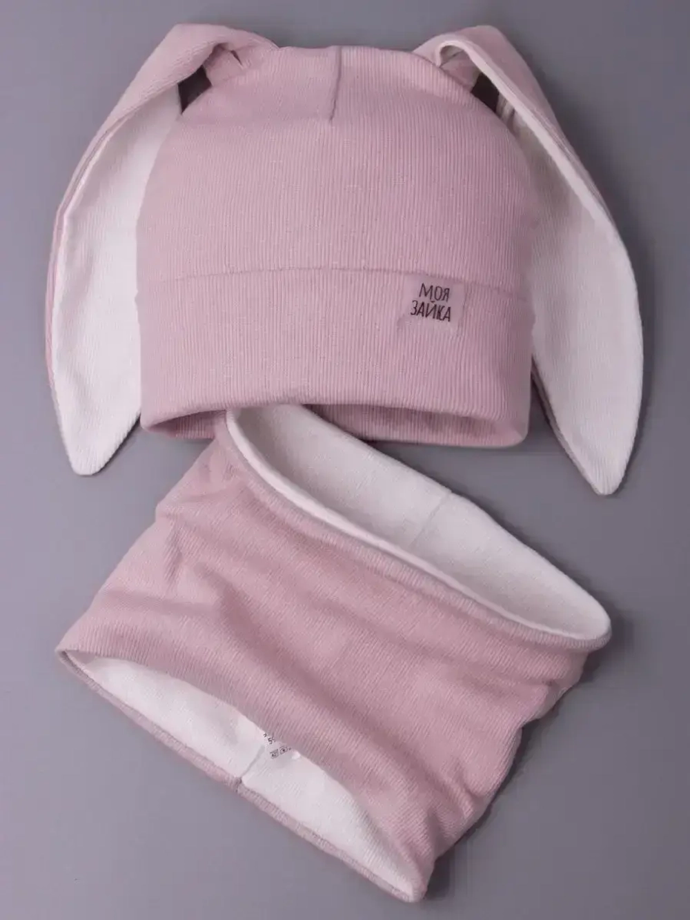 Шапка для девочек осенняя, с ушками розовая