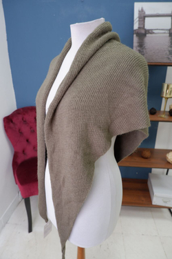 Палантин коричневый теплый