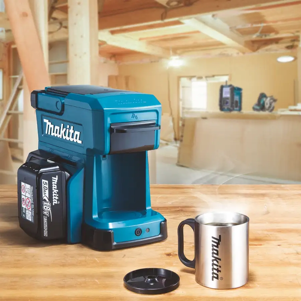 Аккумуляторная кофе-машина Makita DCM501Z