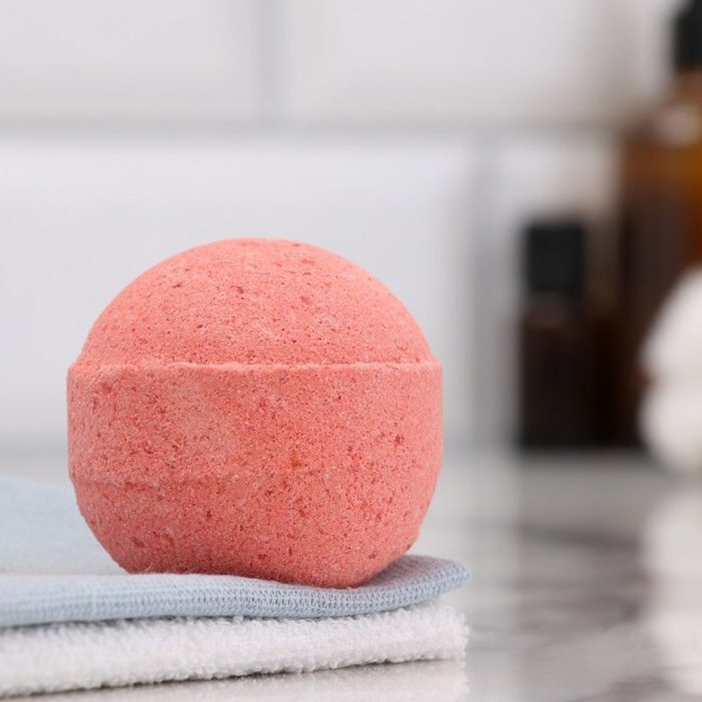 Бомбочка для ванны Клубника - 110 гр. (Цвет: не задано)