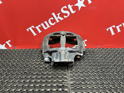 Суппорт передний правый 2018г.