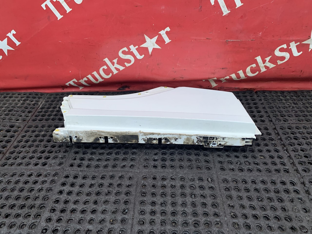 Продолжение крыла правого