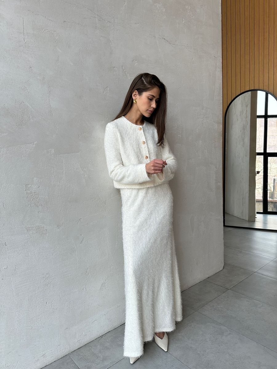 Юбка пушистая макси молочная