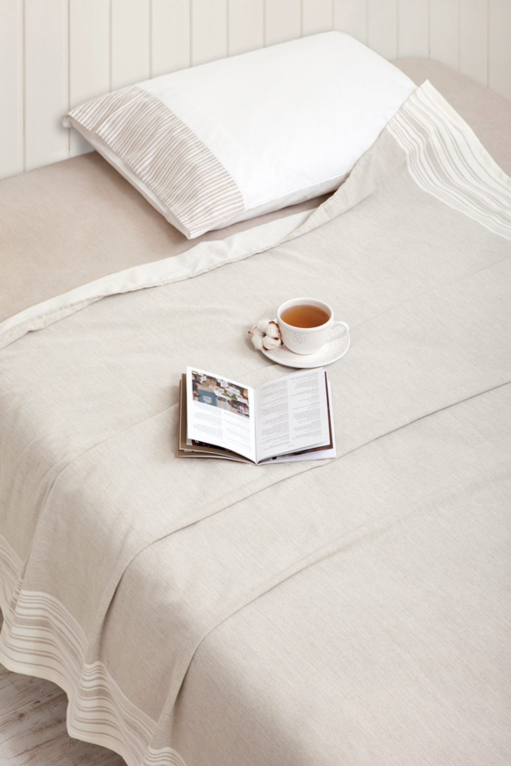 Простыня для укрывания Luxberry Spa 3 белая/натуральная Португалия