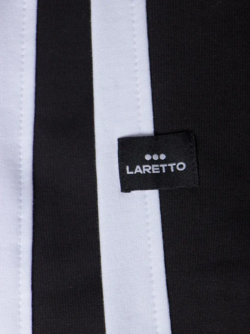 Спортивный костюм для девочки в школу