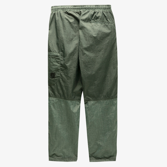 NLN_GMD_PNTS Metal Effect Green