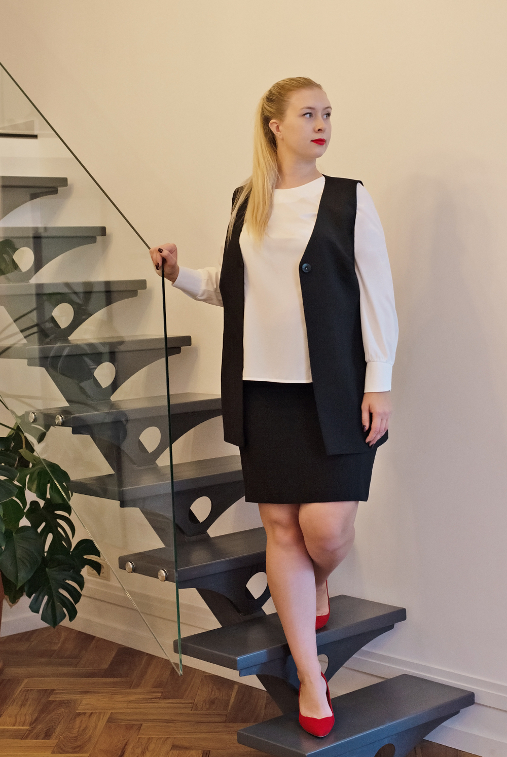 Удлинённый жилет 2980АЕ, черный #70Ч062980АЕ