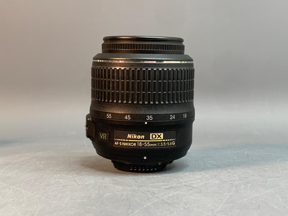 Nikon D3200 kit 18-55 26.565 кадров