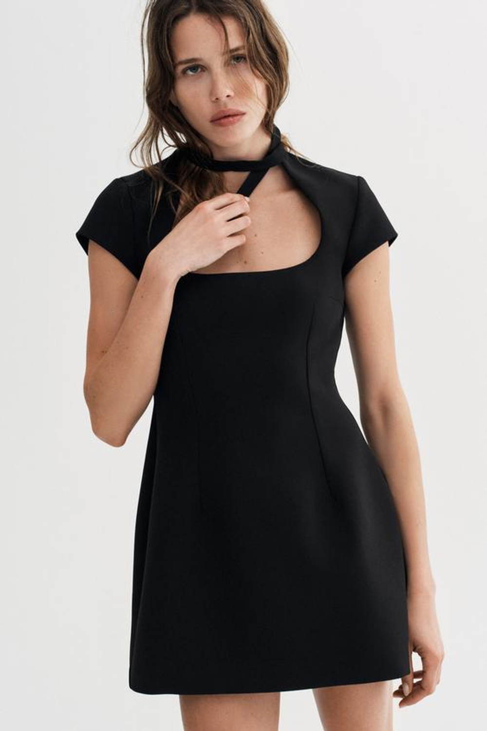 КОРОТКОЕ ПЛАТЬЕ НА ШНУРКАХ - ZARA