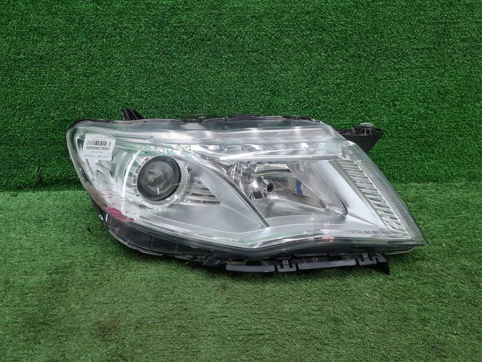 Фара правая Geely Atlas (2016-2022) галоген