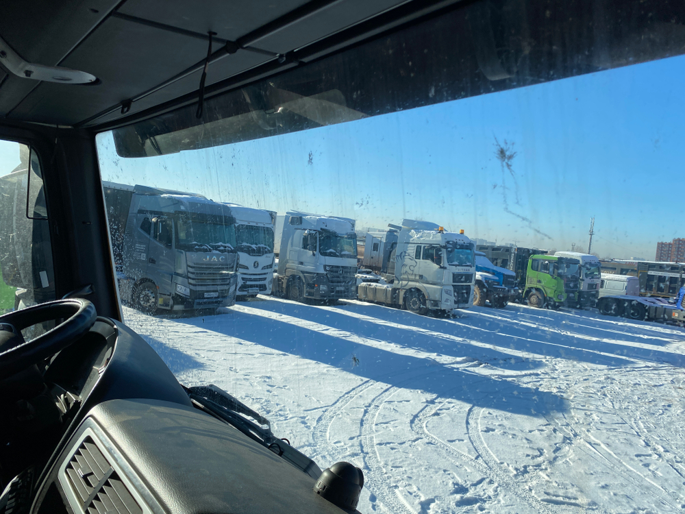 SITRAK C7H 4x2 Седельный тягач ZZ4186V391HE (Дизельный, 12,4 л, 480 л.с., AT)