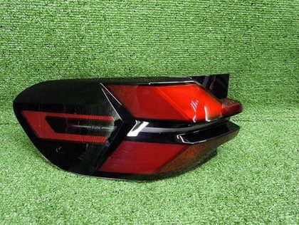 Фонарь левый внешний BMW X5 G05 (2023-н.в.)