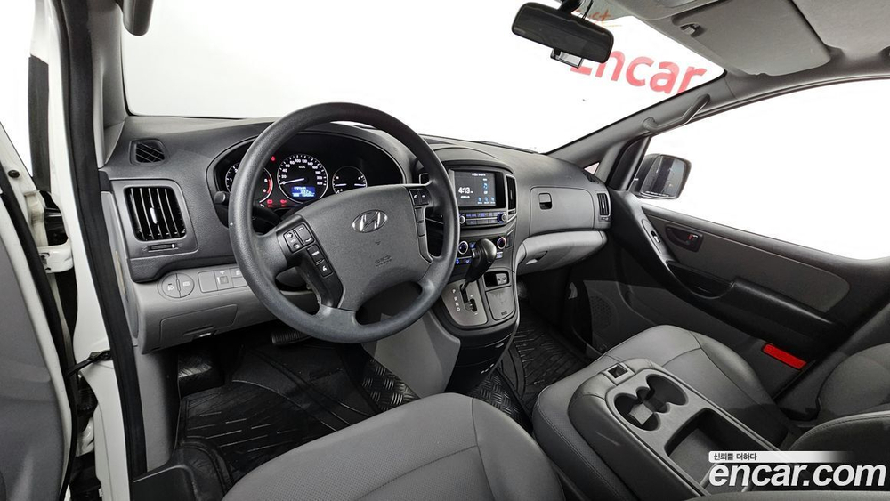Hyundai The New Grand Starex Van 3-х местный (08.2019)
