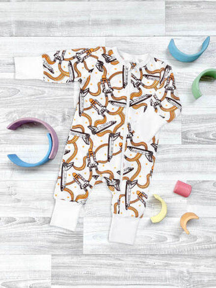 Утеплённый комбинезон с открытой ножкой Mjölk Sleep and Play Ракеты