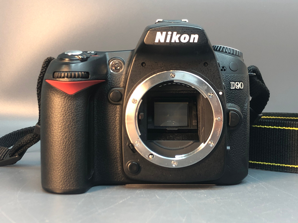 Nikon D90 body 14670 кадров пробега