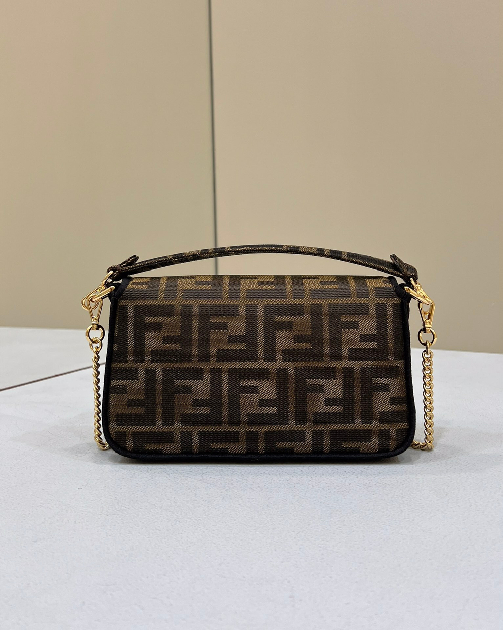 Fendi Baguette 19 cm
