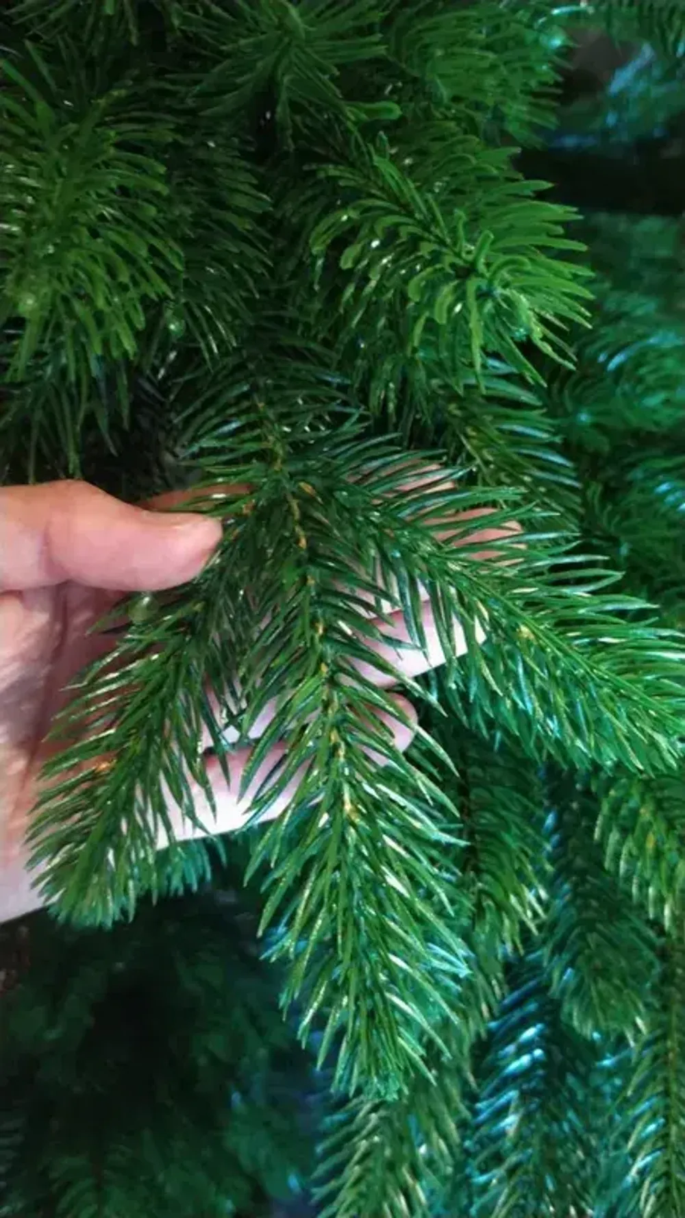 Ель искусственная «Наоми» (Литая хвоя) 185 см / 1,8 м