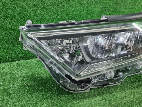 Фара левая Toyota RAV4 5 XA50 (2018-н.в.) LED