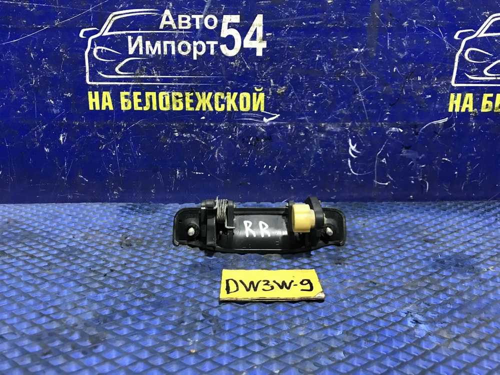 Ручка двери задней правой внешняя MAZDA DEMIO 2000