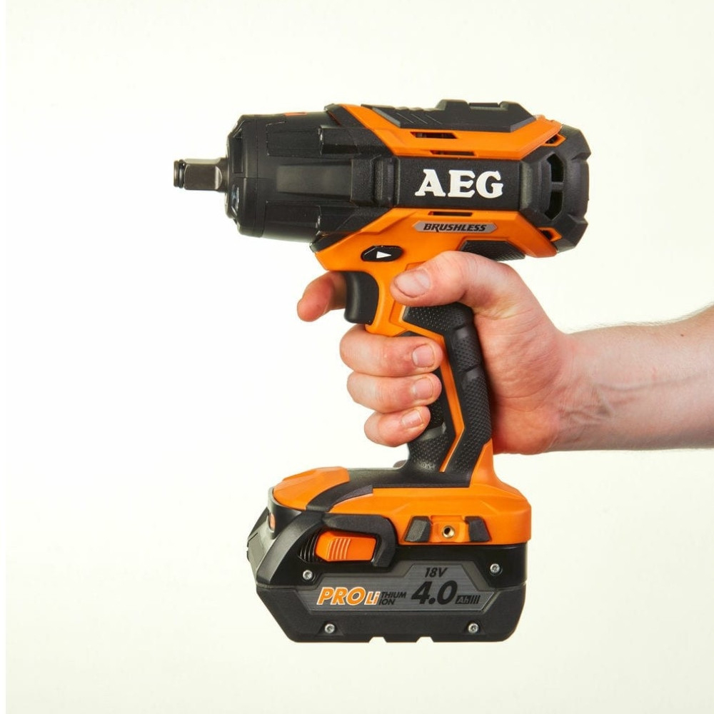 Гайковерт аккумуляторный импульсный AEG BSS18C12ZBL LI-402C 4935459427