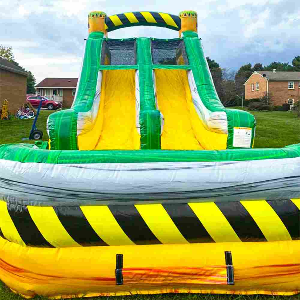 Коммерческая надувная полоса препятствий «Радиация», 18×3×4 м