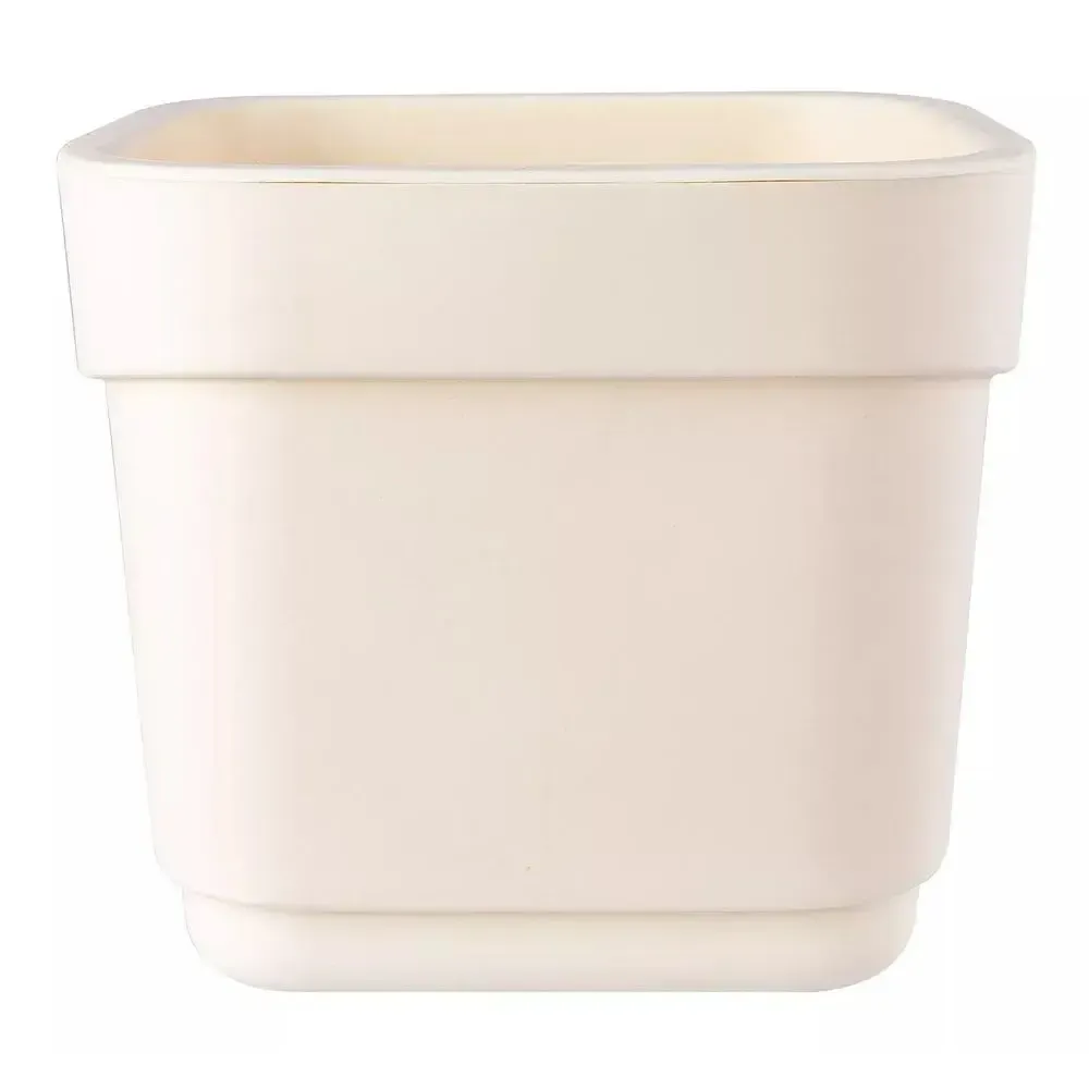 Горшок для цветов фактурный Hills 2,2л (d155, h145,5мм) (молочный) Горшок для цветов фактурный Hills 2,2л (d155, h145,5мм) (молочный)