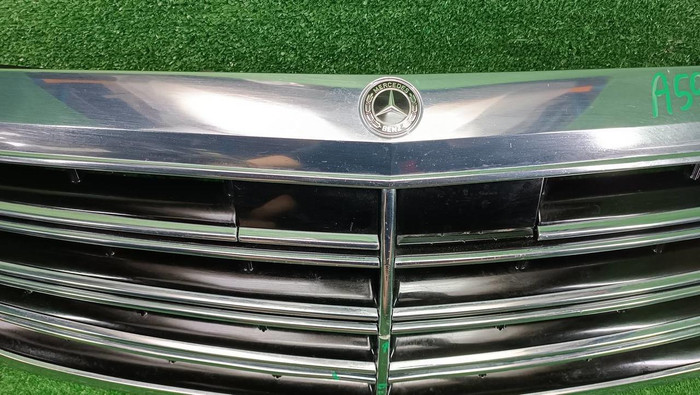 Решетка радиатора Mercedes S W222 (2017-2020)