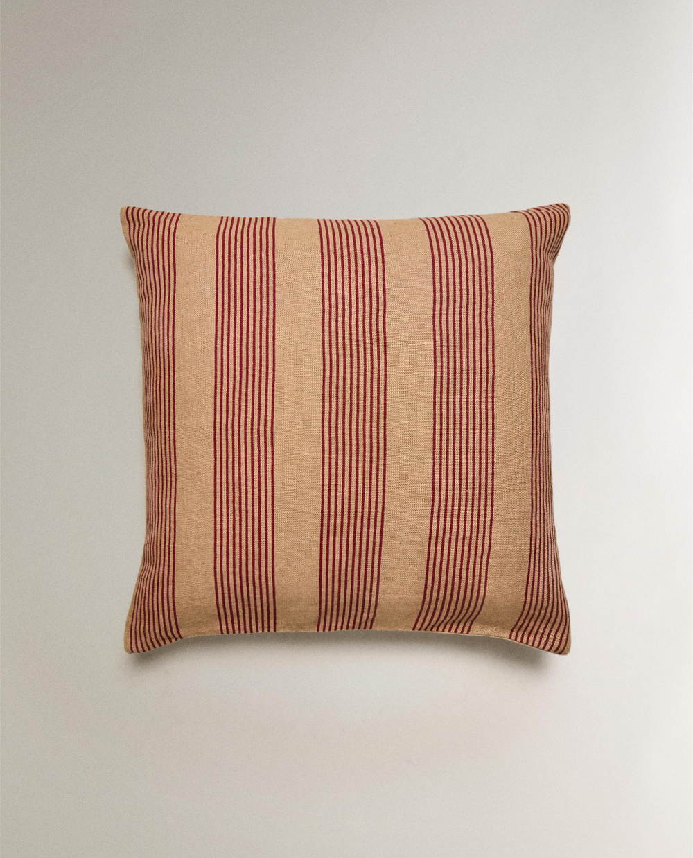 Zara Home наволочка декоративная из льна, светло-бежевый, в полоску, 50x50 см