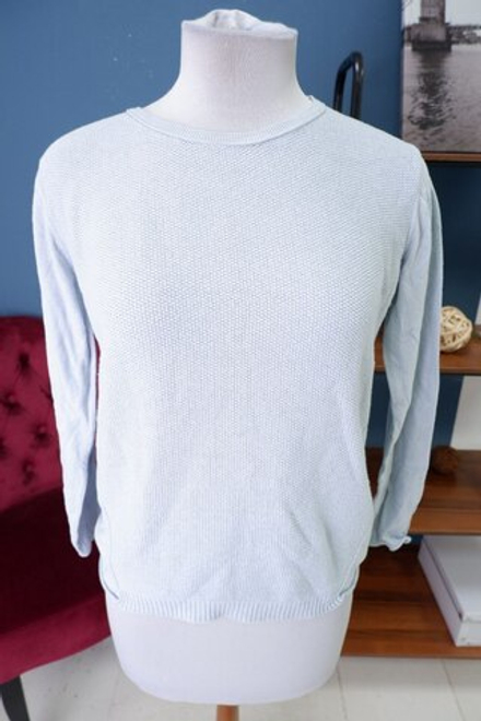 Джемпер лаконичный 46 размер